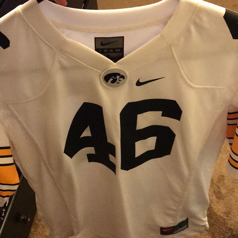 Iowa Hawkeyes Jersey